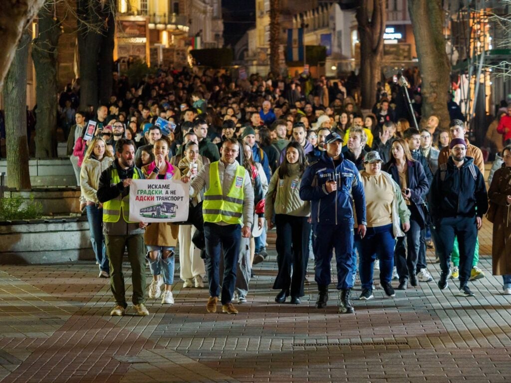 Над 4000 пловдивчанин се събраха на най-големият протест, касаещ градска тема през март на тази година