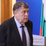 Образованието с 4,5% от БВП в проектобюджета за 2026 г., заяви министър Георги Вълчев