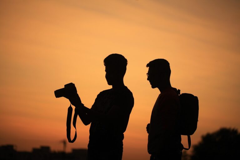 Туристи с фотоапарати